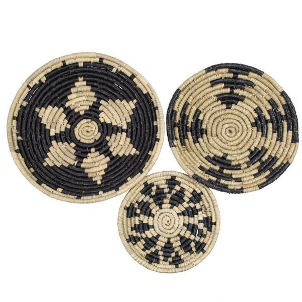Set black wall hanging seagrass